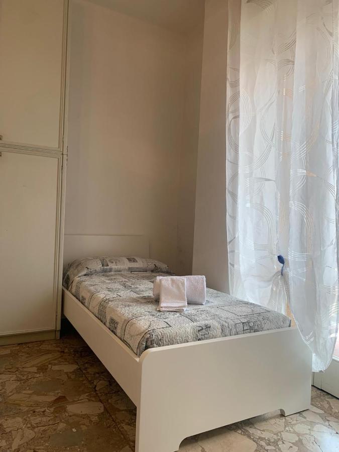 Casa Vacanza! A 50M Dal Mare! Bordighera Eksteriør bilde