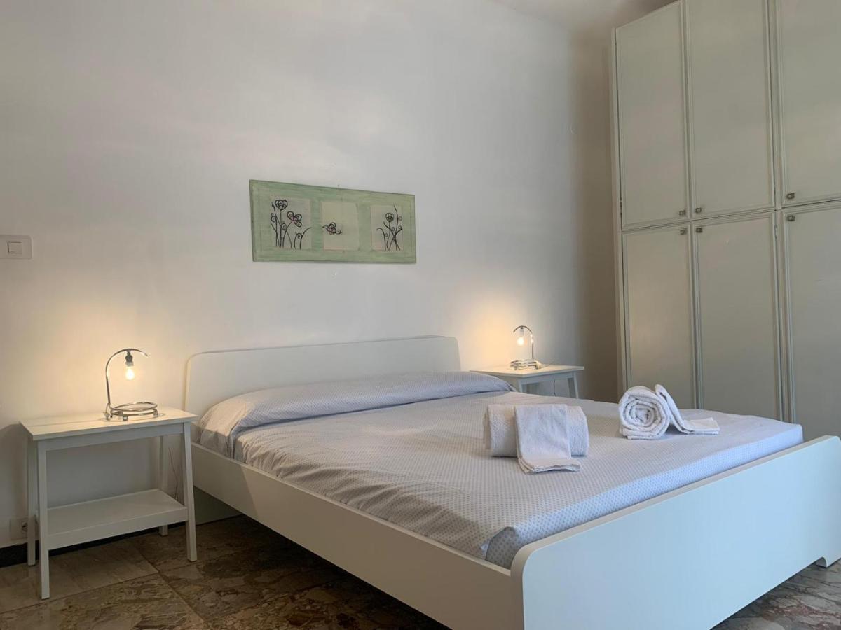 Casa Vacanza! A 50M Dal Mare! Bordighera Eksteriør bilde